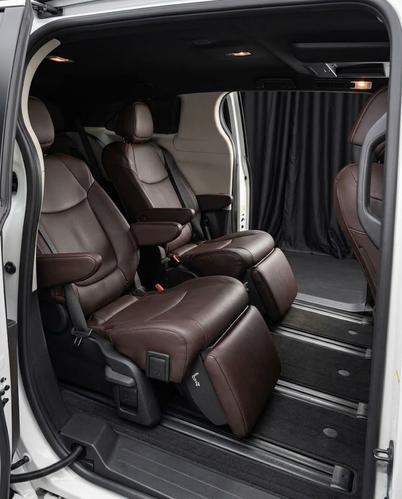 113 - Toyota Sienna Platinum 2024 #10
