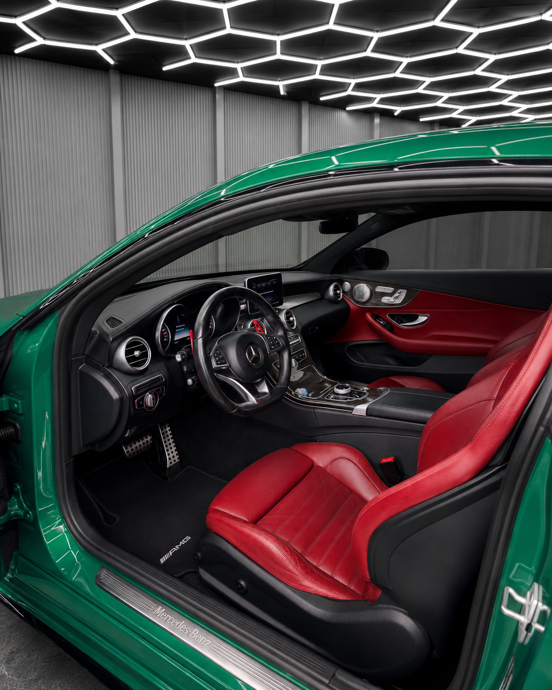 Mercedes-Benz C 300