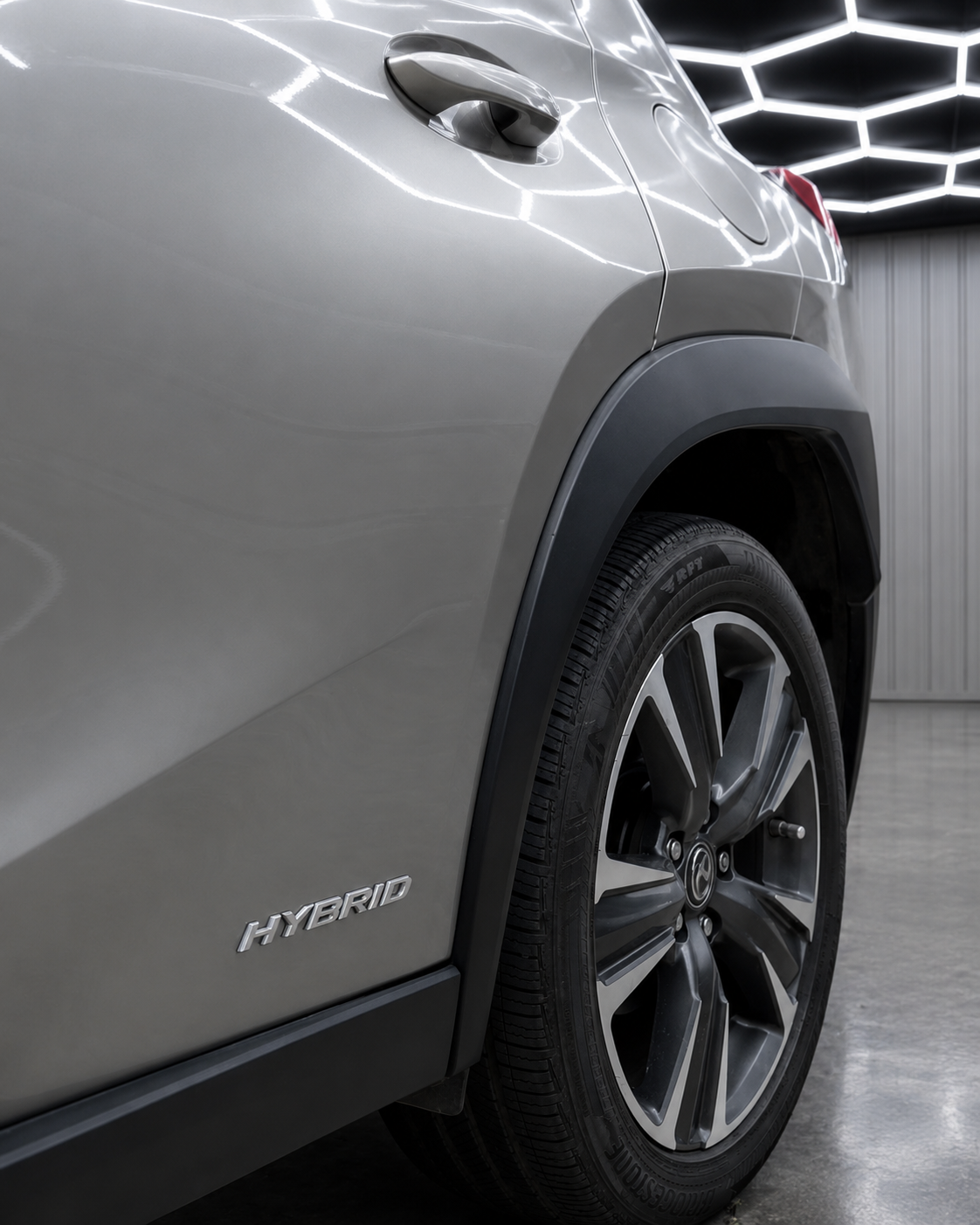 Lexus UX 250h