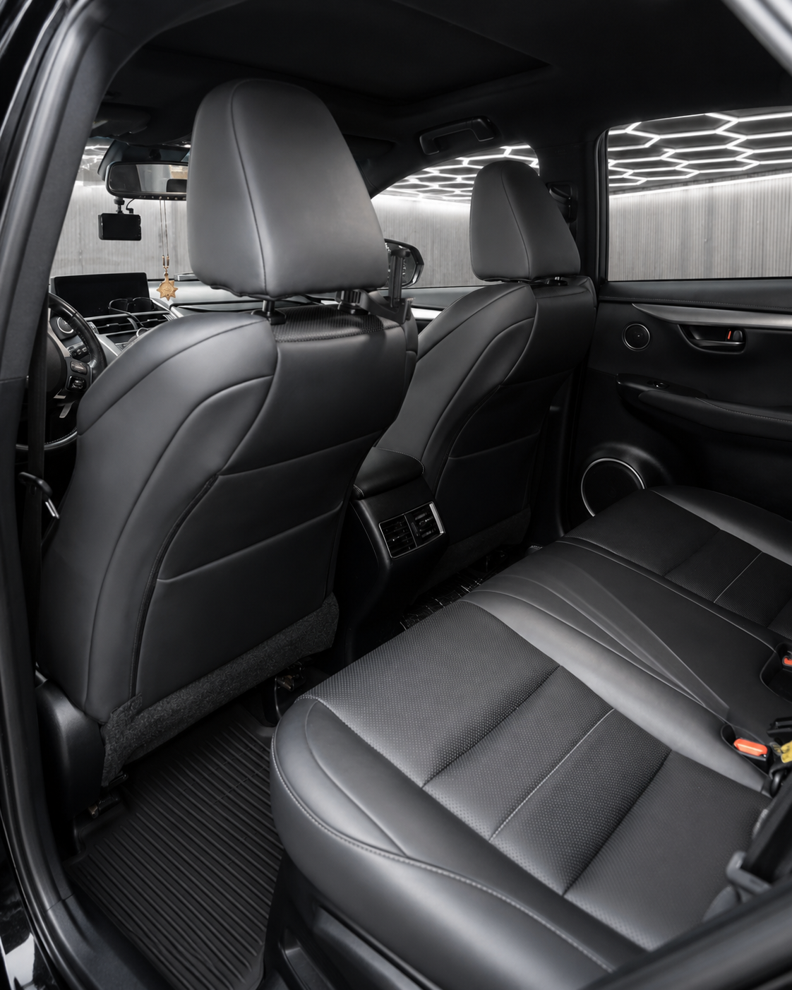 Lexus NX 300