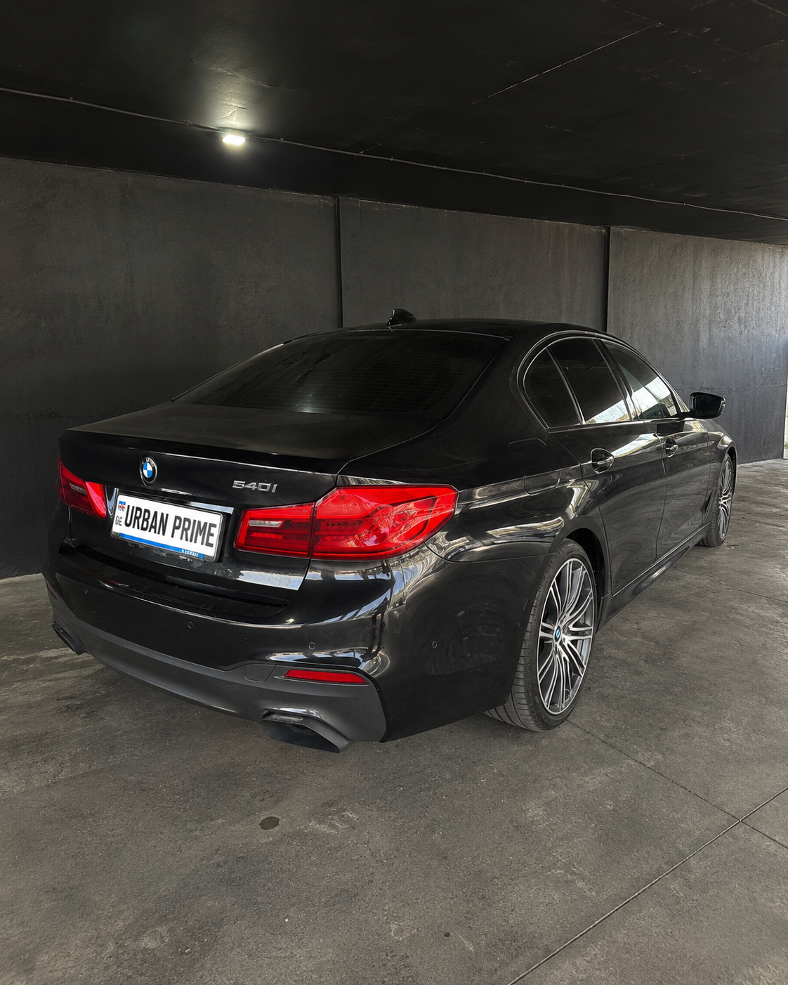 BMW 540i