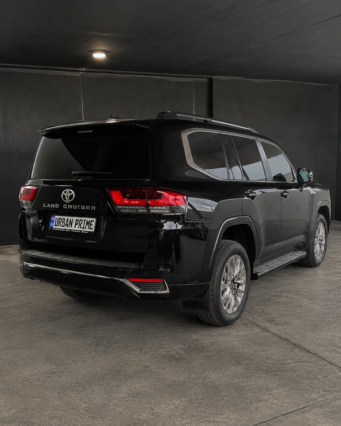 Toyota Land Cruiser 300