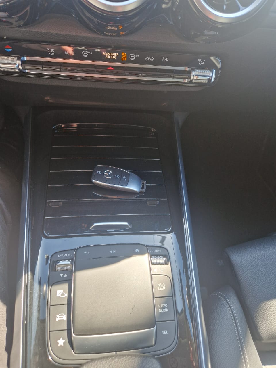 15 - Mercedes-Benz glb 2502020 #6