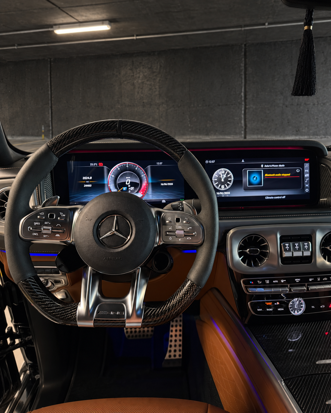 Mercedes-Benz G 63
