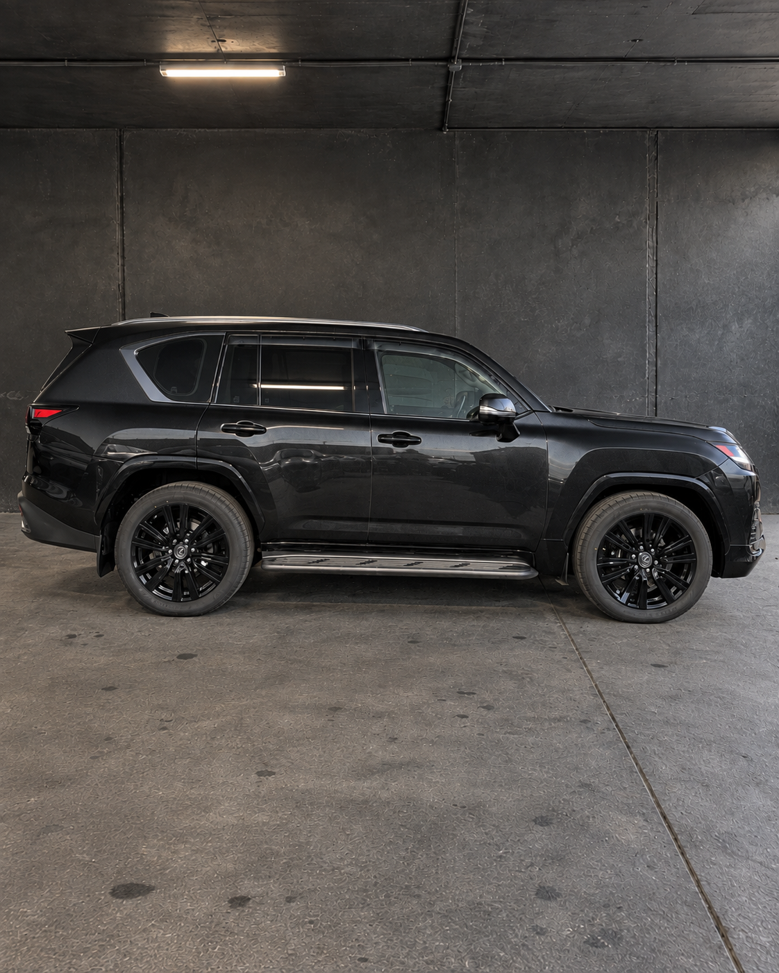 Lexus LX 600