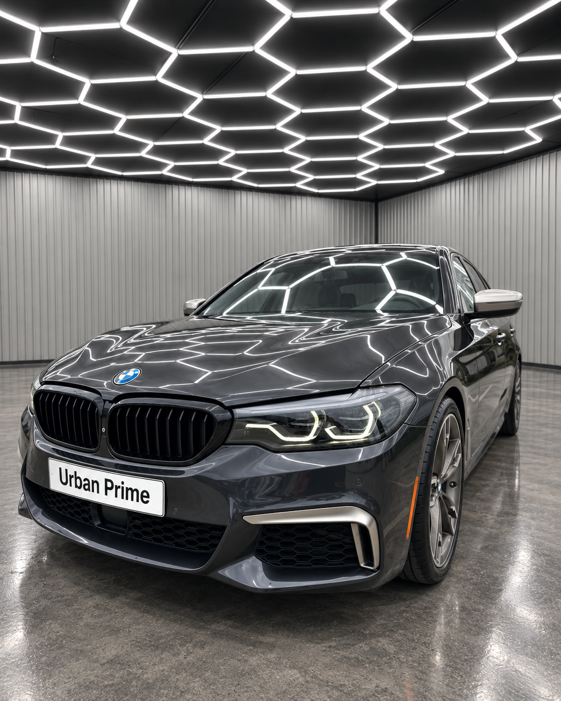 BMW M550